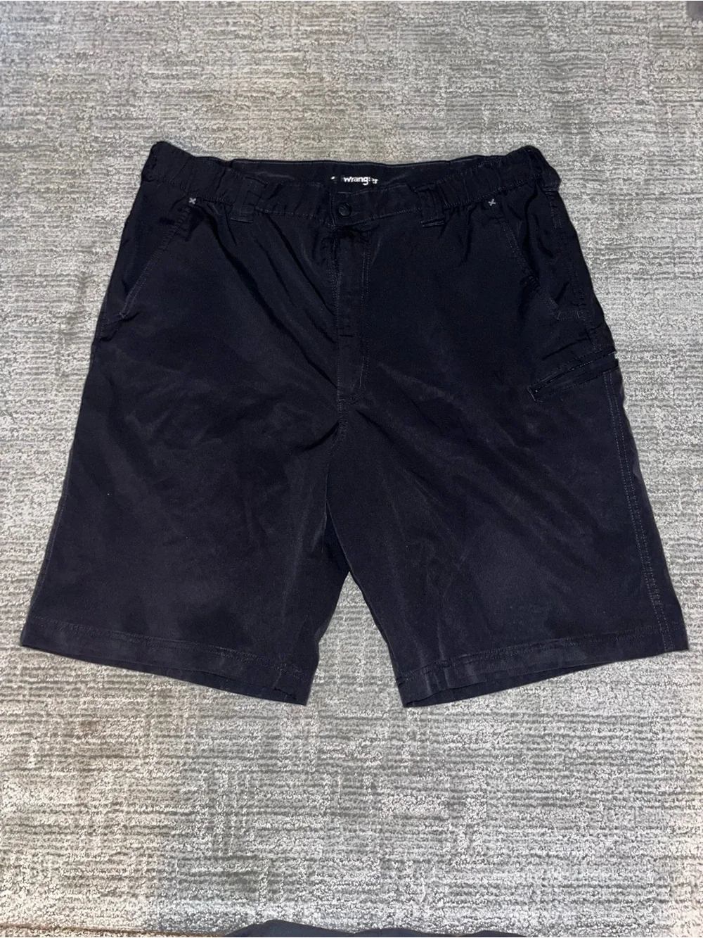 Wrangler Black Men's Cargo‎ Shorts - Classic Utility Style